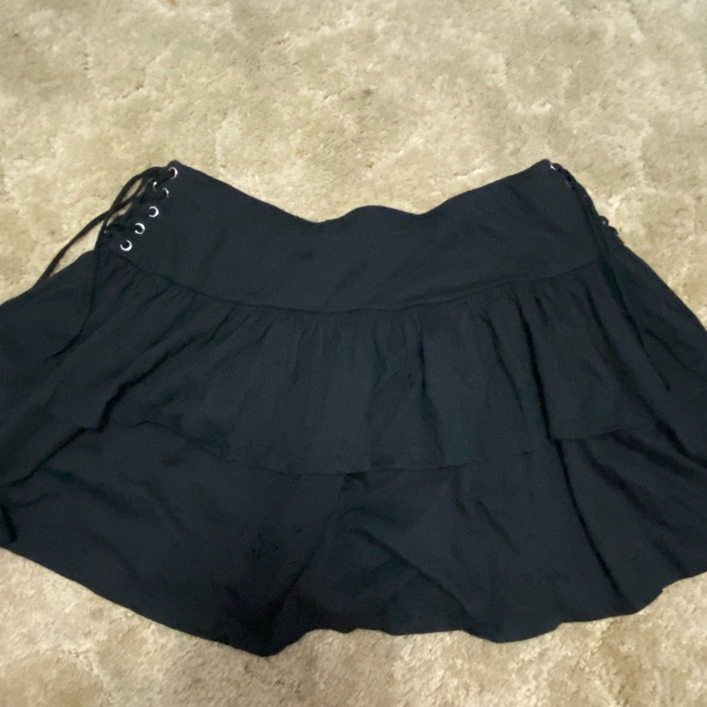 Black plus size short skirt